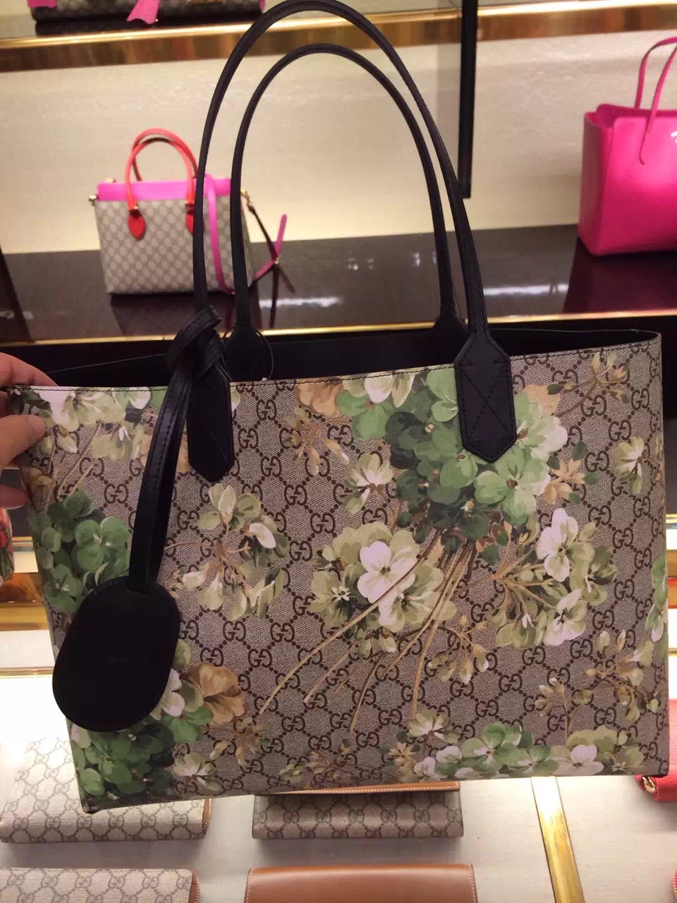 Authentic Gucci Reversible GG Blooms Tote Bag 368571 Black
